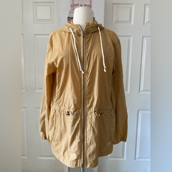 Avalanche Jackets & Blazers - Avalanche Lightweigth jacket size L